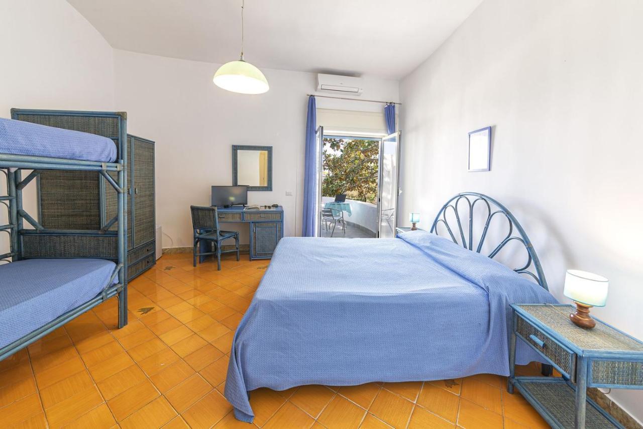 Bristol Hotel Lacco Ameno  Екстер'єр фото
