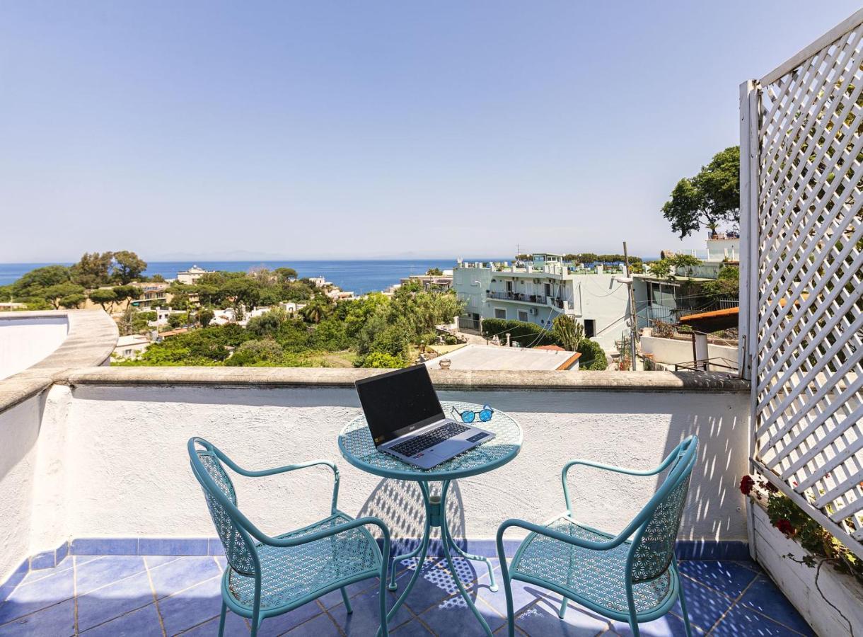 Bristol Hotel Lacco Ameno  Екстер'єр фото