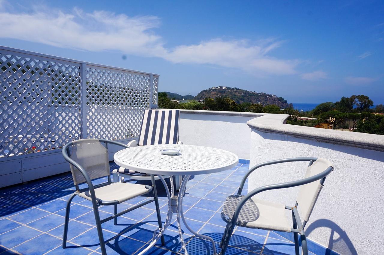 Bristol Hotel Lacco Ameno  Екстер'єр фото