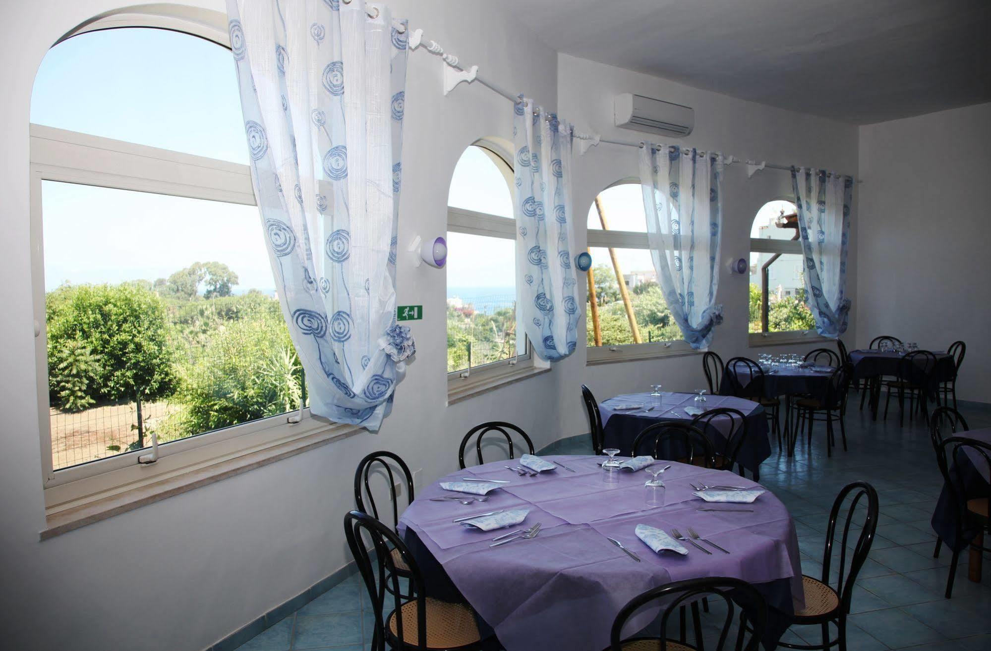 Bristol Hotel Lacco Ameno  Екстер'єр фото